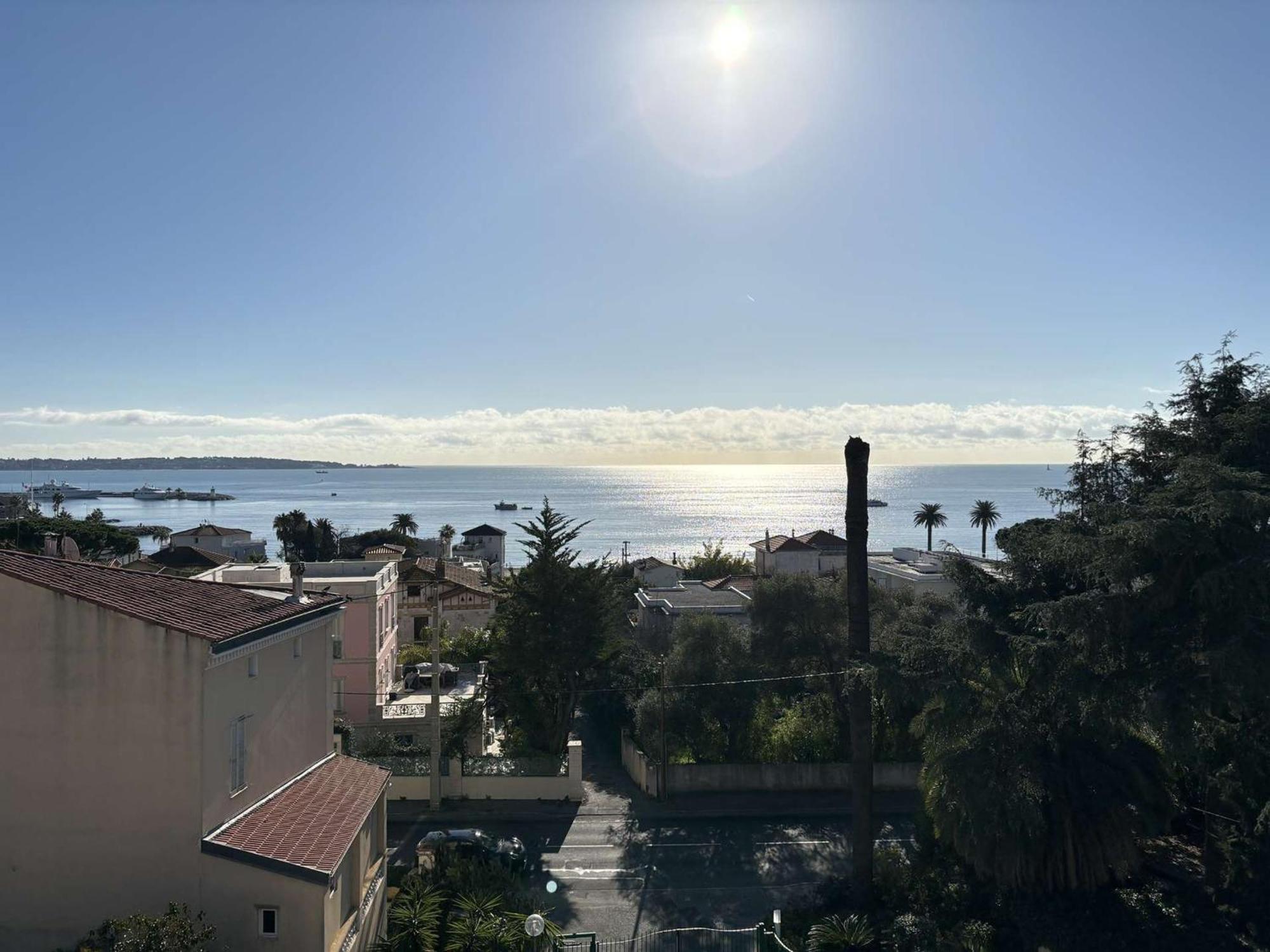 Studio Agreable Avec Loggia, Garage Et Plage A Proximite - 2 Couchages, Golfe-Juan - Fr-1-252-62 מראה חיצוני תמונה