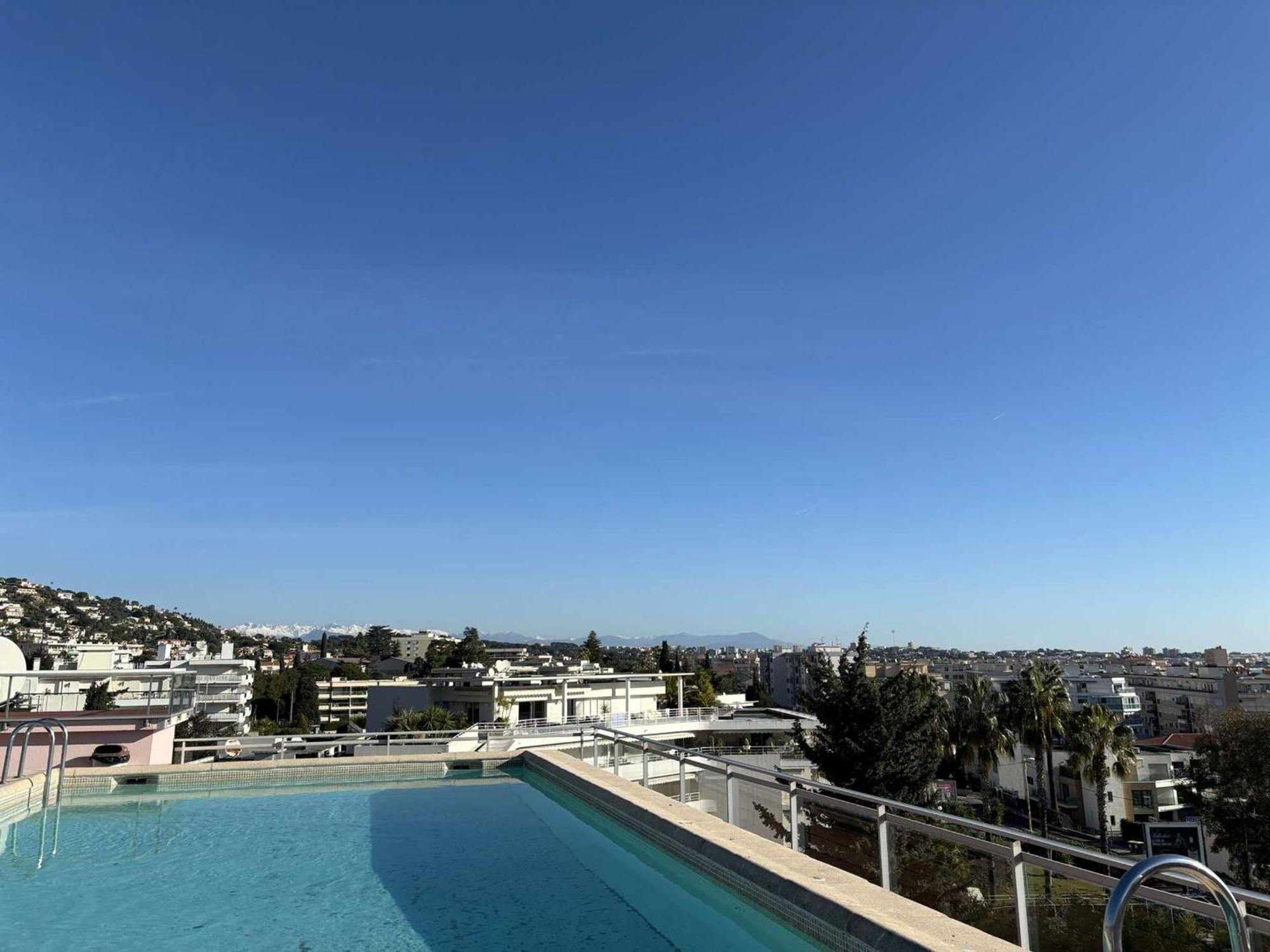 Studio Agreable Avec Loggia, Garage Et Plage A Proximite - 2 Couchages, Golfe-Juan - Fr-1-252-62 מראה חיצוני תמונה