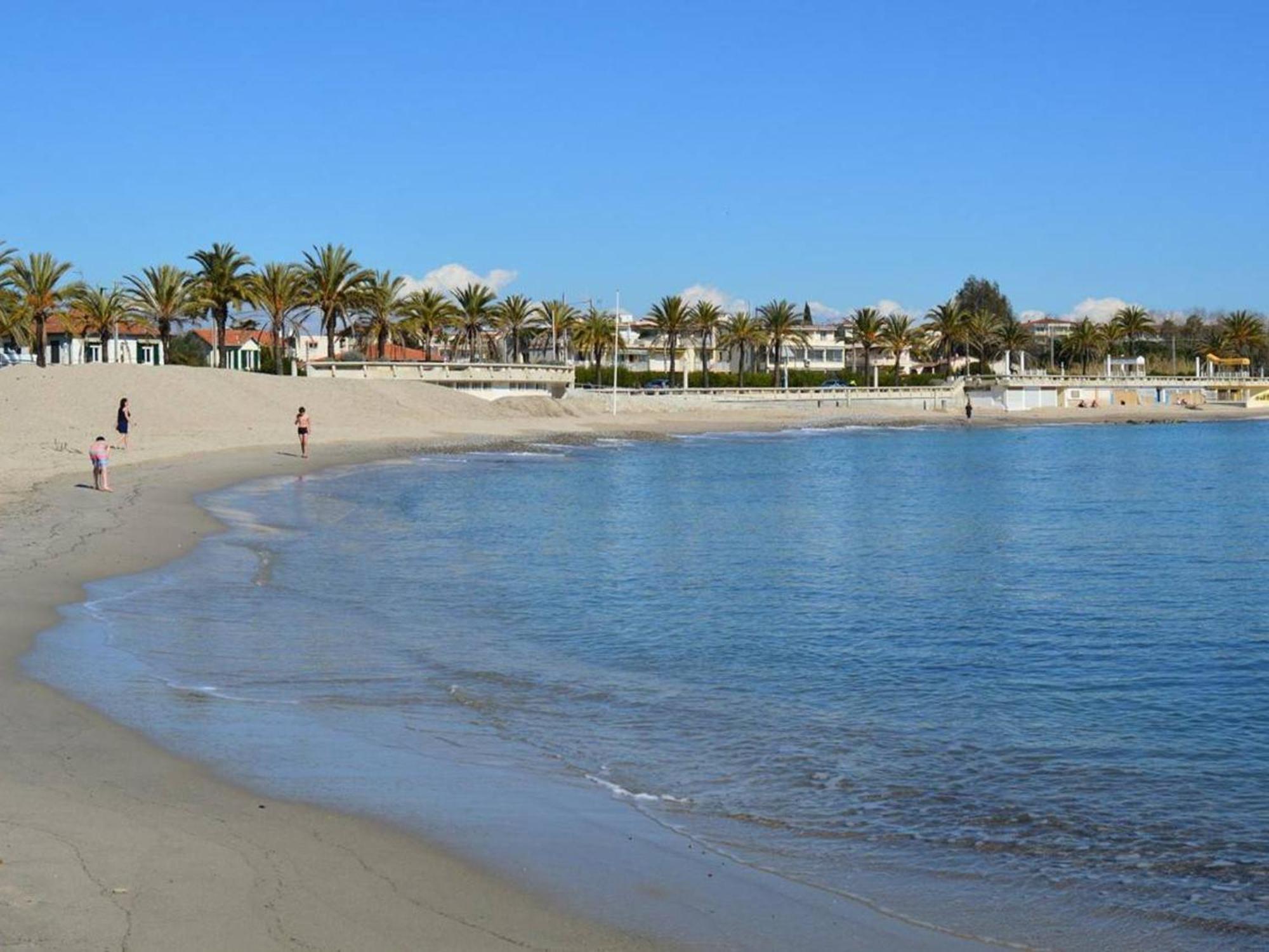 Studio Agreable Avec Loggia, Garage Et Plage A Proximite - 2 Couchages, Golfe-Juan - Fr-1-252-62 מראה חיצוני תמונה